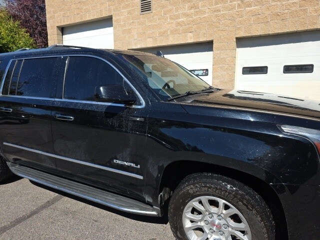 2015 Gmc Yukon XL Denali photo 3