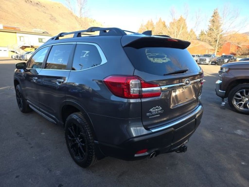 Used 2022 Subaru Ascent Touring SUV
