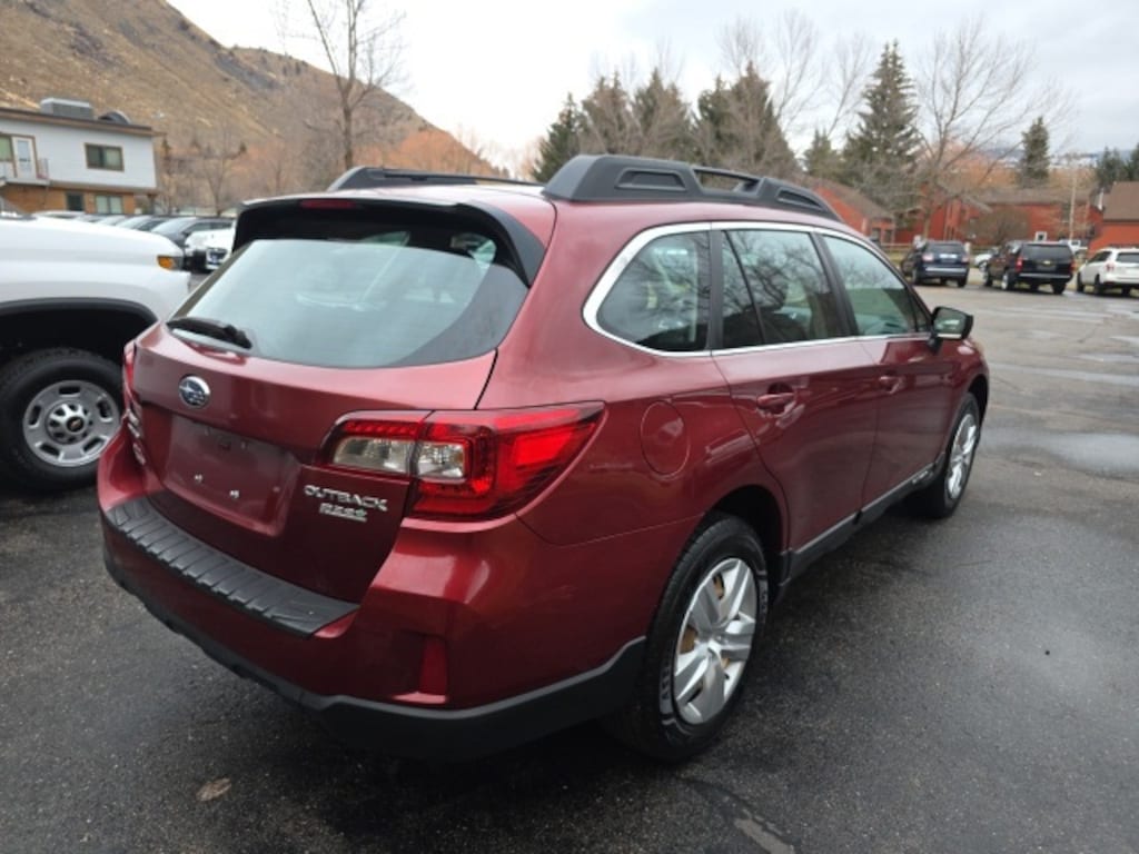 Used 2015 Subaru Outback 2.5i SUV