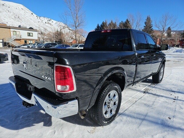 2016 Ram 2500 Laramie photo 2