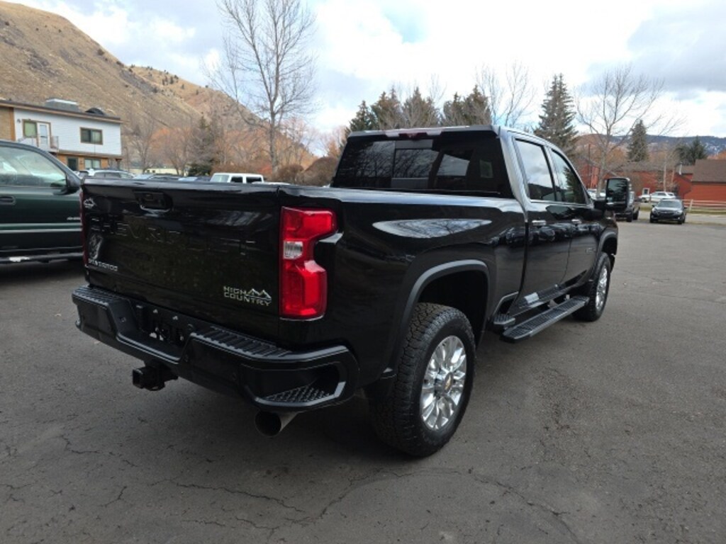 Used 2021 Chevrolet Silverado 2500HD High Country Truck