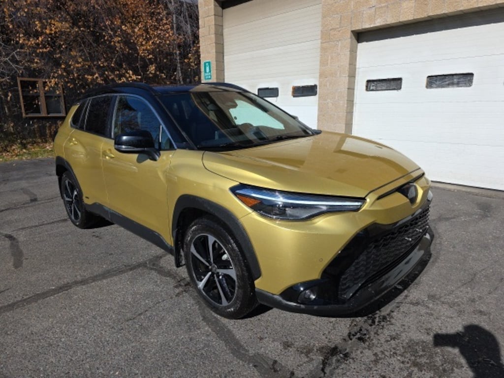 Used 2023 Toyota Corolla Cross  SUV