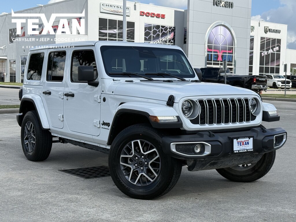 Used 2025 Jeep Wrangler Sahara SUV