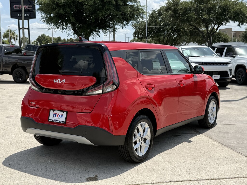 Used 2024 Kia Soul Hatchback