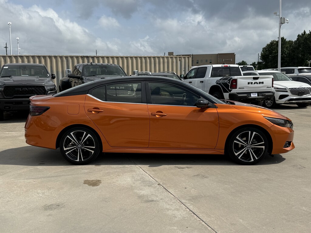 Certified 2022 Nissan Sentra SR Sedan