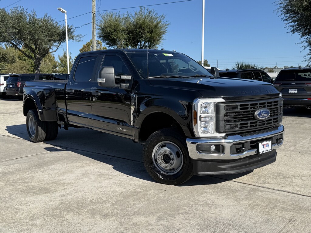 Used 2024 Ford F-350 XL Truck Crew Cab