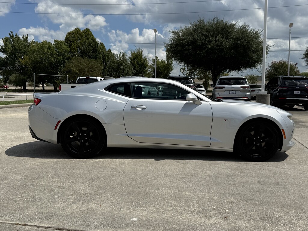 Used 2017 Chevrolet Camaro 1LT Coupe