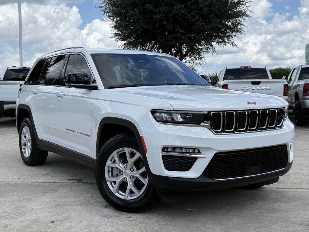 Used 2023 Jeep Grand Cherokee SUV