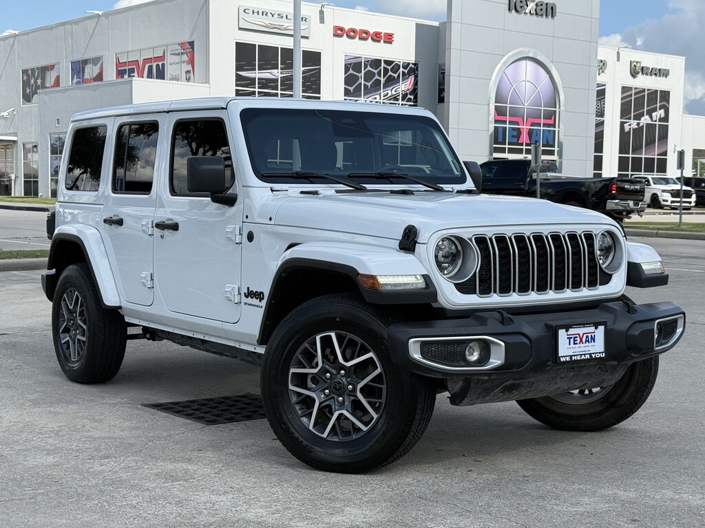 Used 2025 Jeep Wrangler Sahara SUV