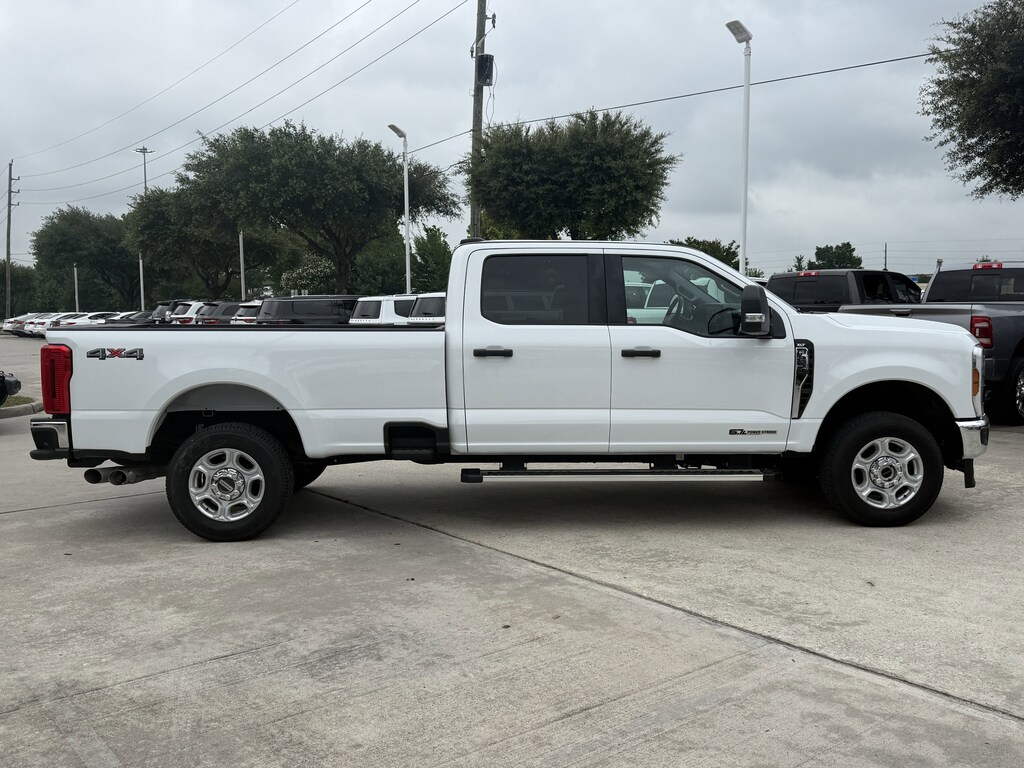 Certified 2025 Ford F-250 XLT Truck Crew Cab
