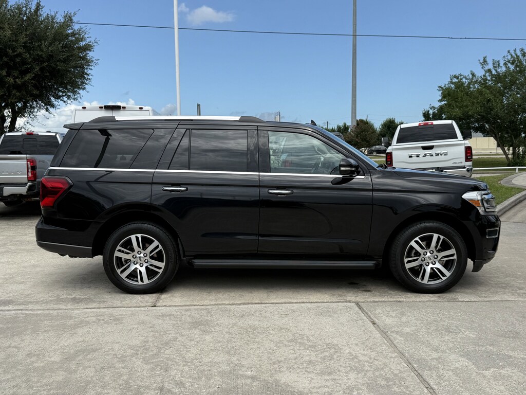 Used 2024 Ford Expedition SUV