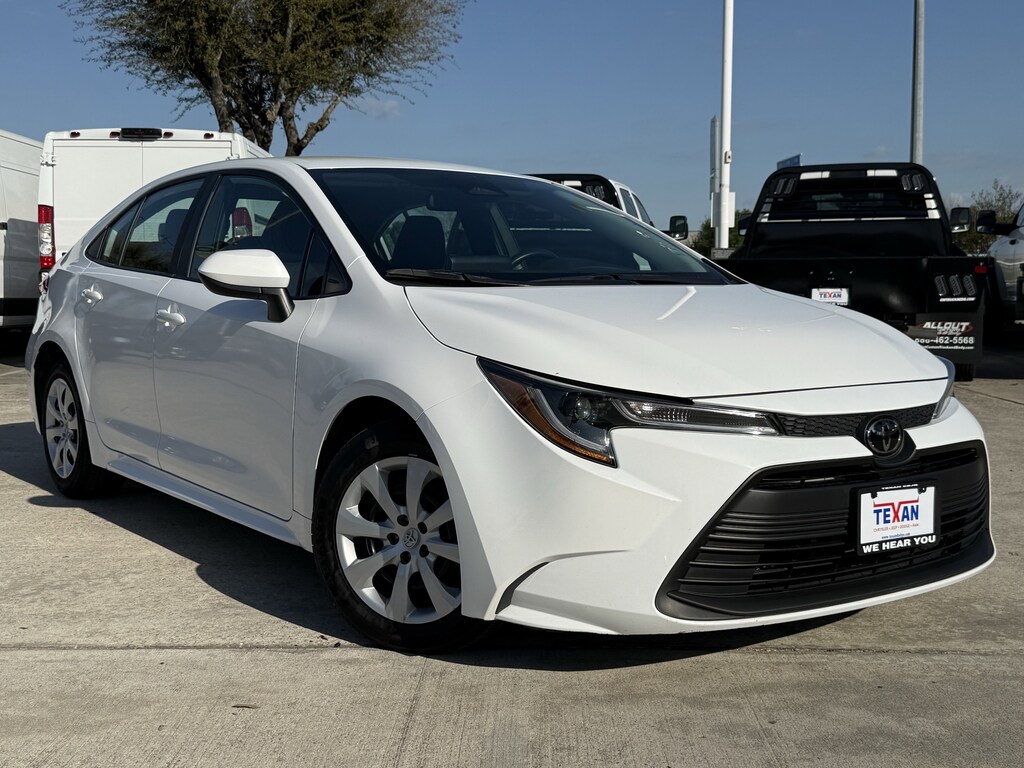 Used 2024 Toyota Corolla LE Sedan