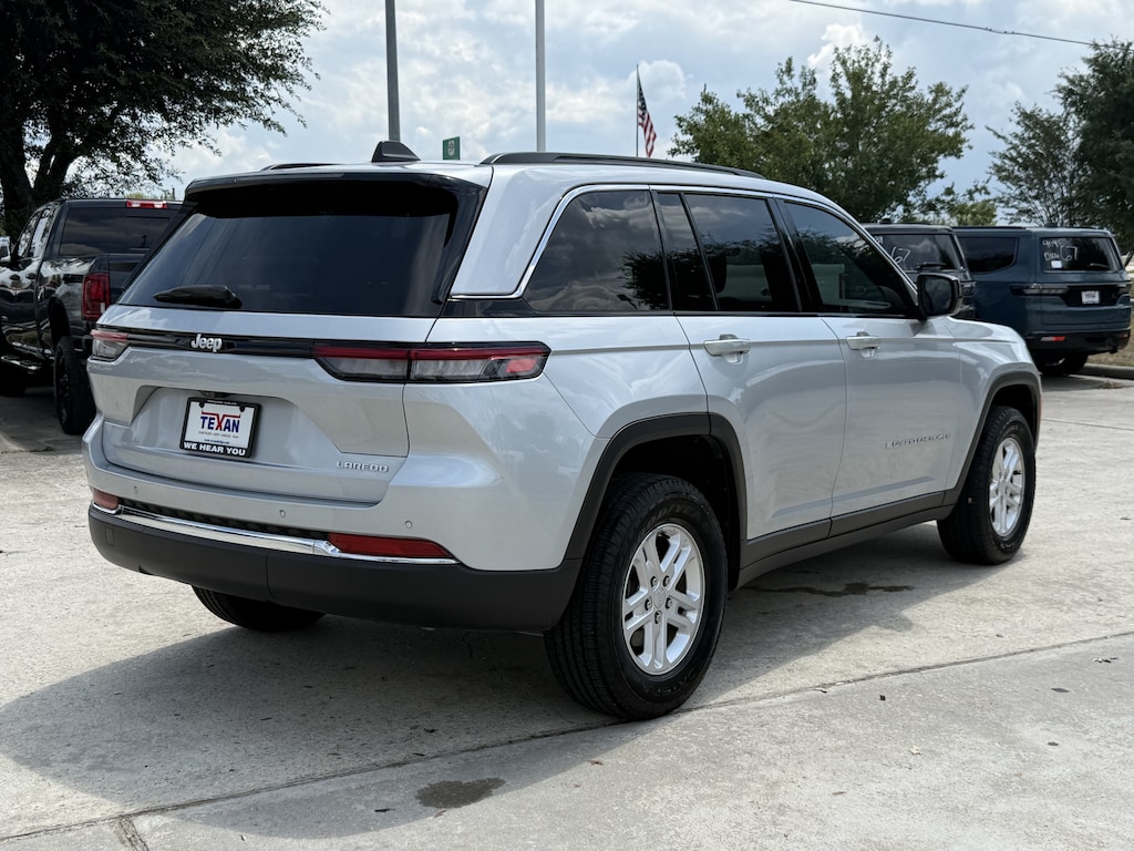 Used 2025 Jeep Grand Cherokee Laredo SUV