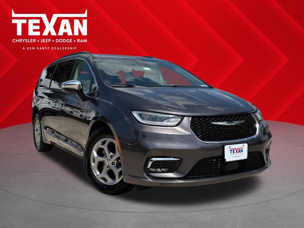 Used 2023 Chrysler Pacifica Limited Van Passenger Van