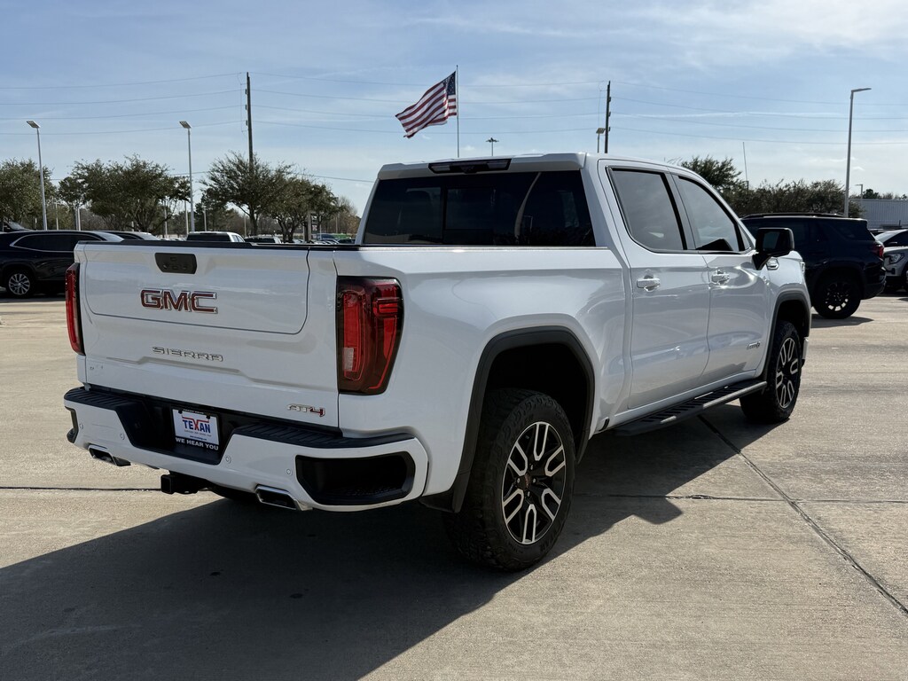 Used 2022 GMC Sierra 1500 AT4 Truck Crew Cab