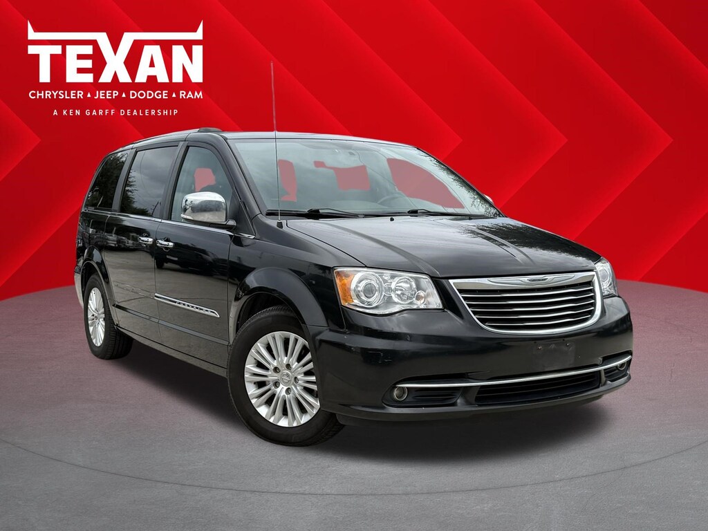 Used 2014 Chrysler Town & Country Van