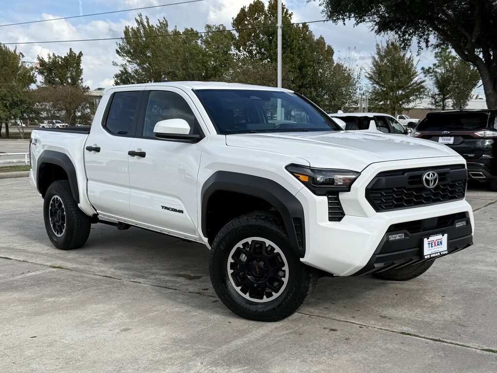 Used 2024 Toyota Tacoma Truck Double Cab