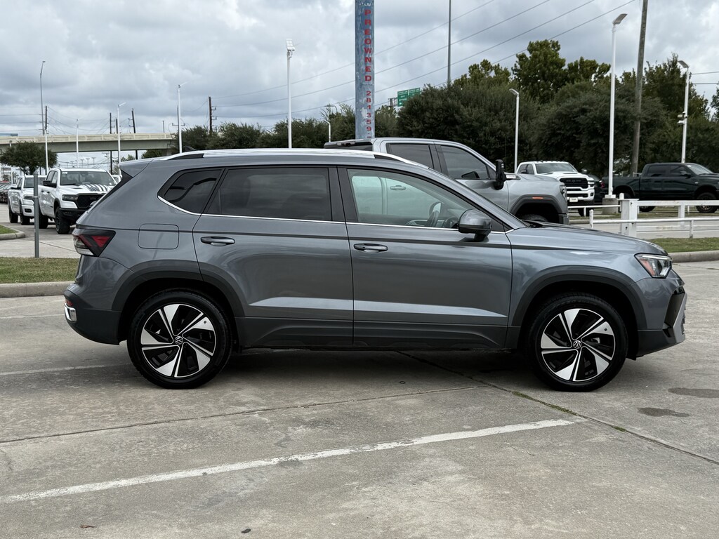 Certified 2025 Volkswagen Taos SE SUV