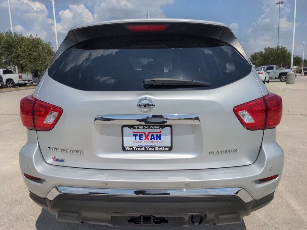 Used 2020 Nissan Pathfinder Platinum SUV