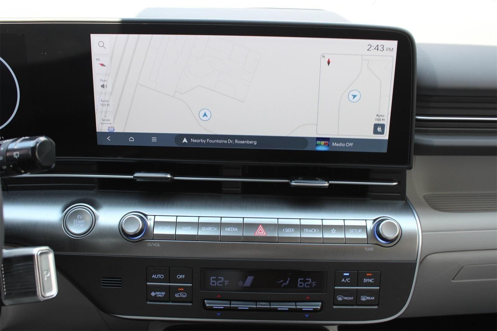 2025 Hyundai Kona EV SEL - Photo 10