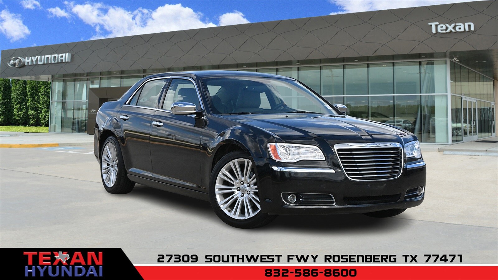 2014 Chrysler 300 C Base photo 2