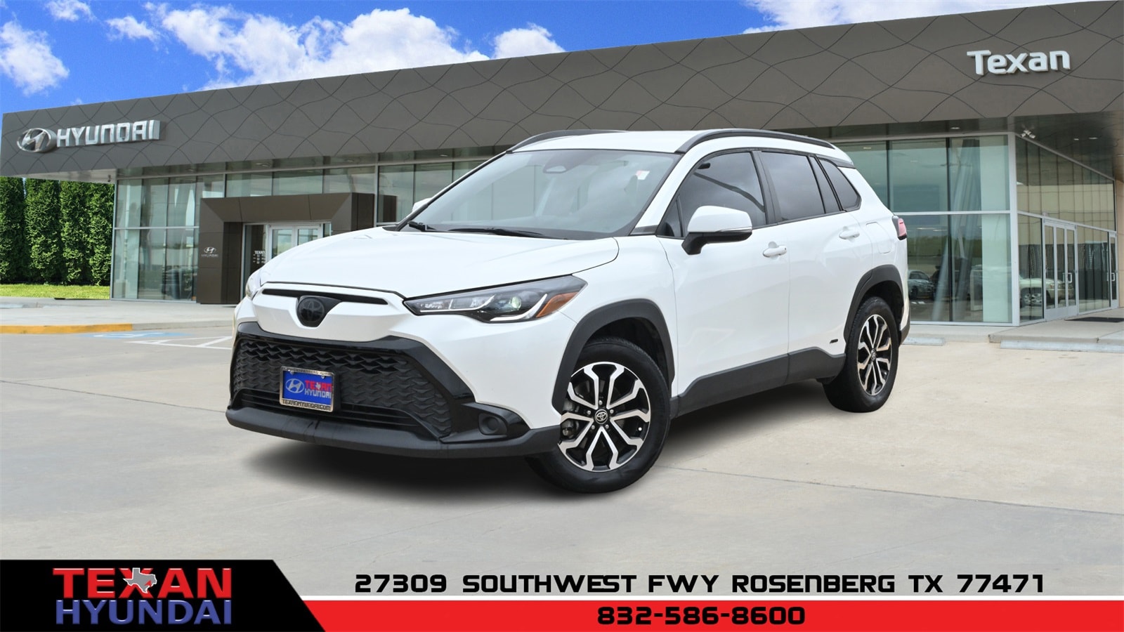 2023 Toyota Corolla Cross SE's photo