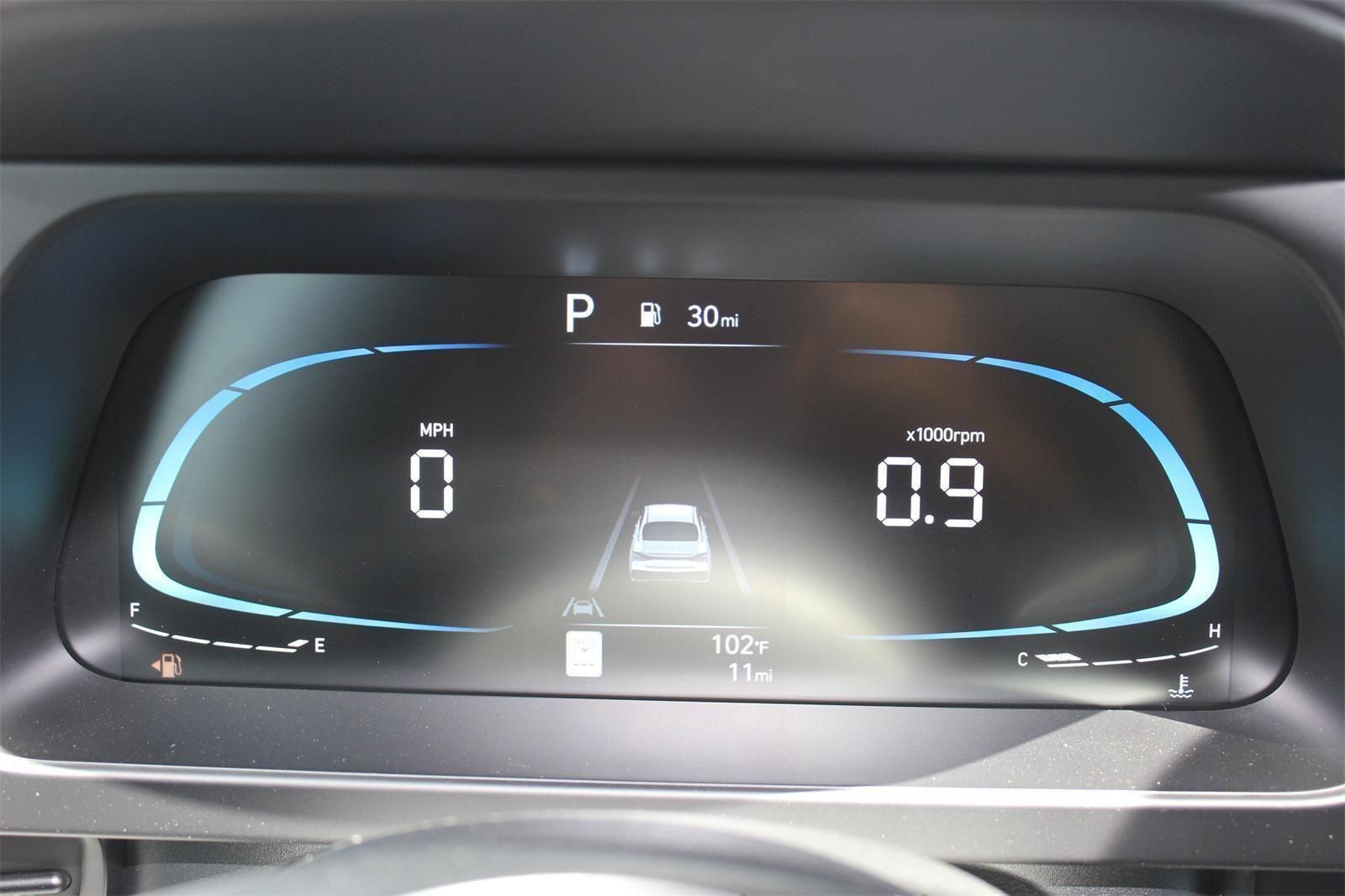 2025 Hyundai Elantra SEL - Photo 7