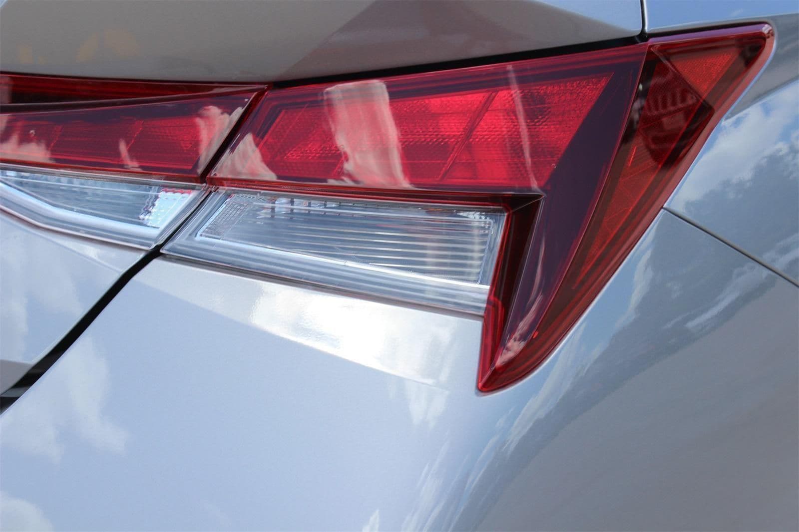 2025 Hyundai Elantra SEL - Photo 19