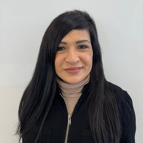 Staff member Natali Rodriguez from ID_55cfe4