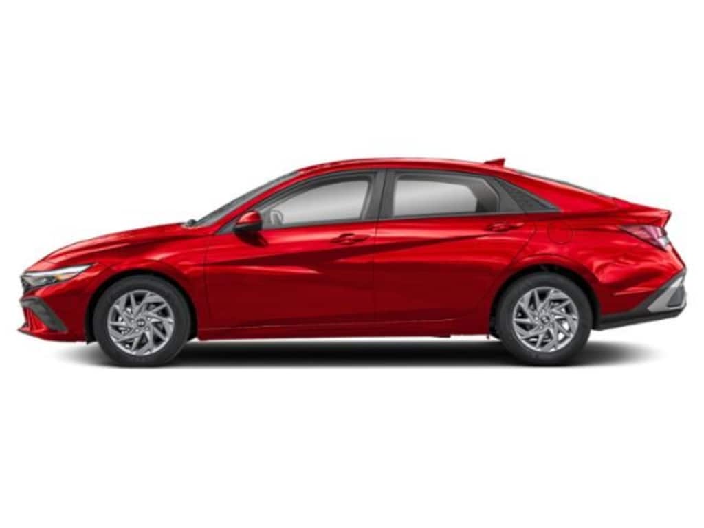 Used 2024 Hyundai Elantra SEL Sedan