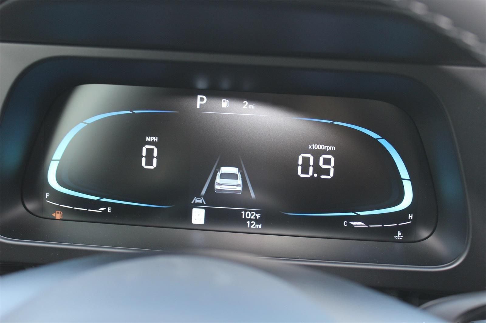 2025 Hyundai Elantra SEL - Photo 9