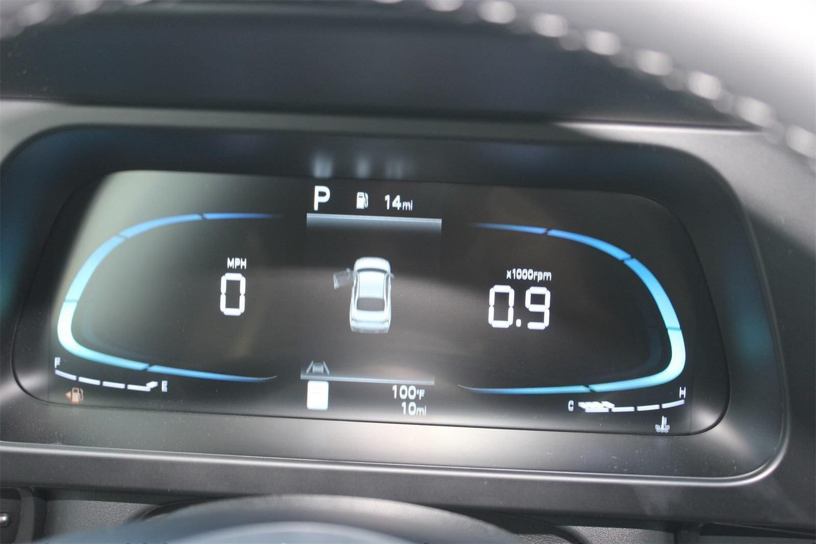 2025 Hyundai Elantra SEL - Photo 9