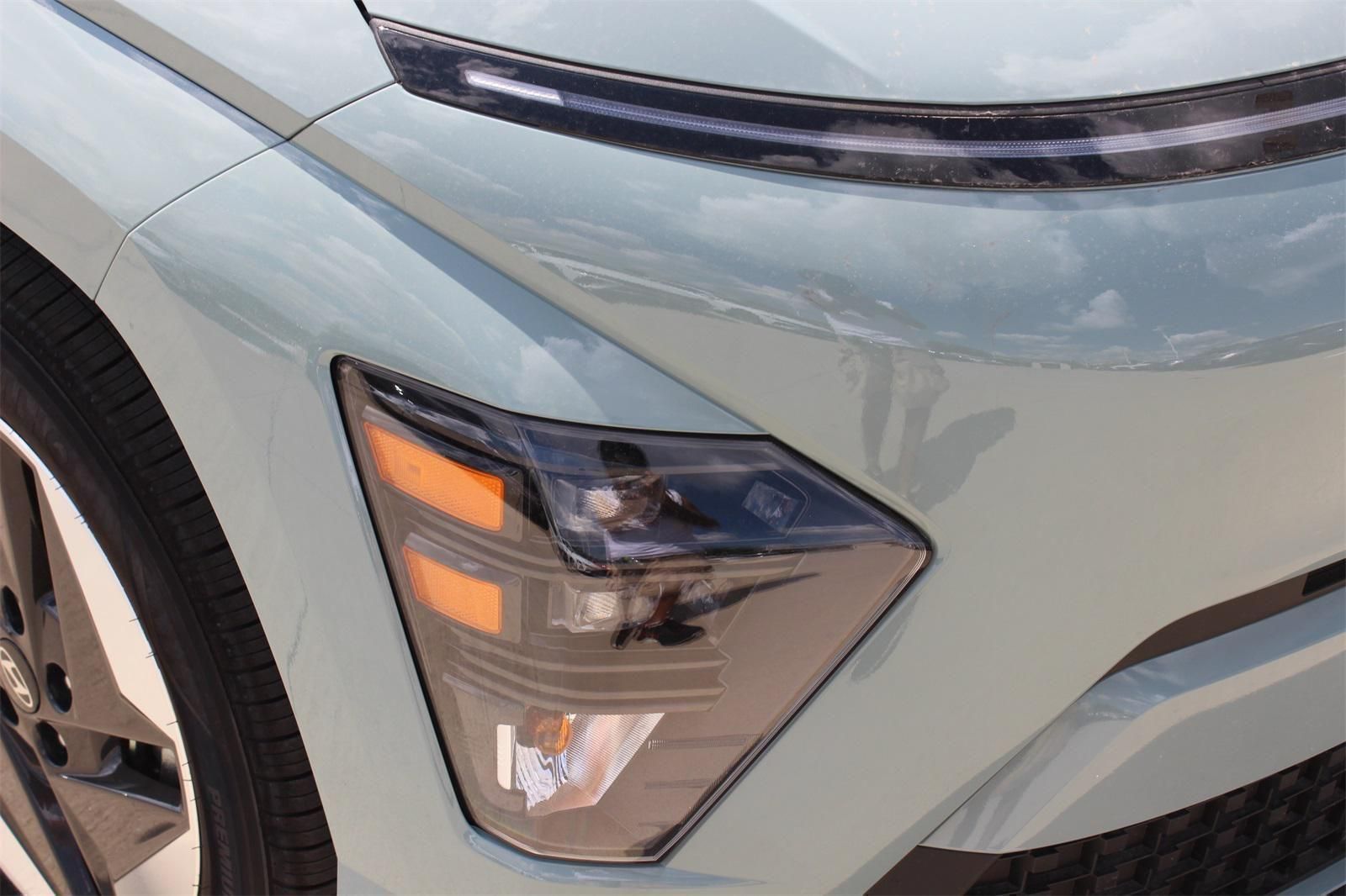 2025 Hyundai Kona EV SEL - Photo 26