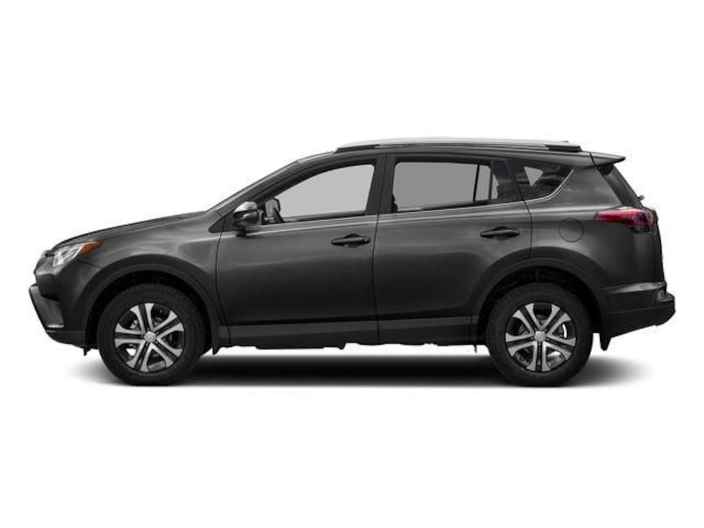 Used 2018 Toyota RAV4 LE SUV