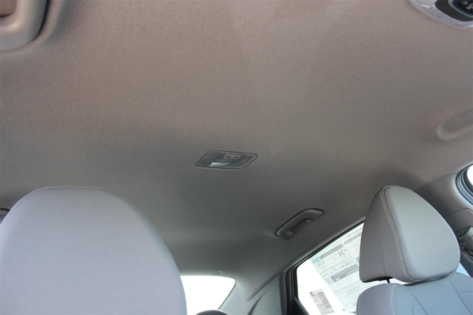 2025 Hyundai Elantra SEL - Photo 25