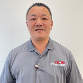 Staff member Philip Lam from ID_4097c2