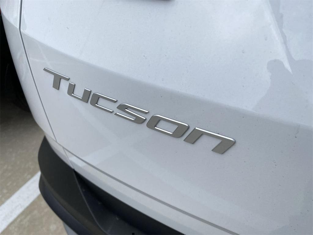 2025 Hyundai Tucson SEL - Photo 16