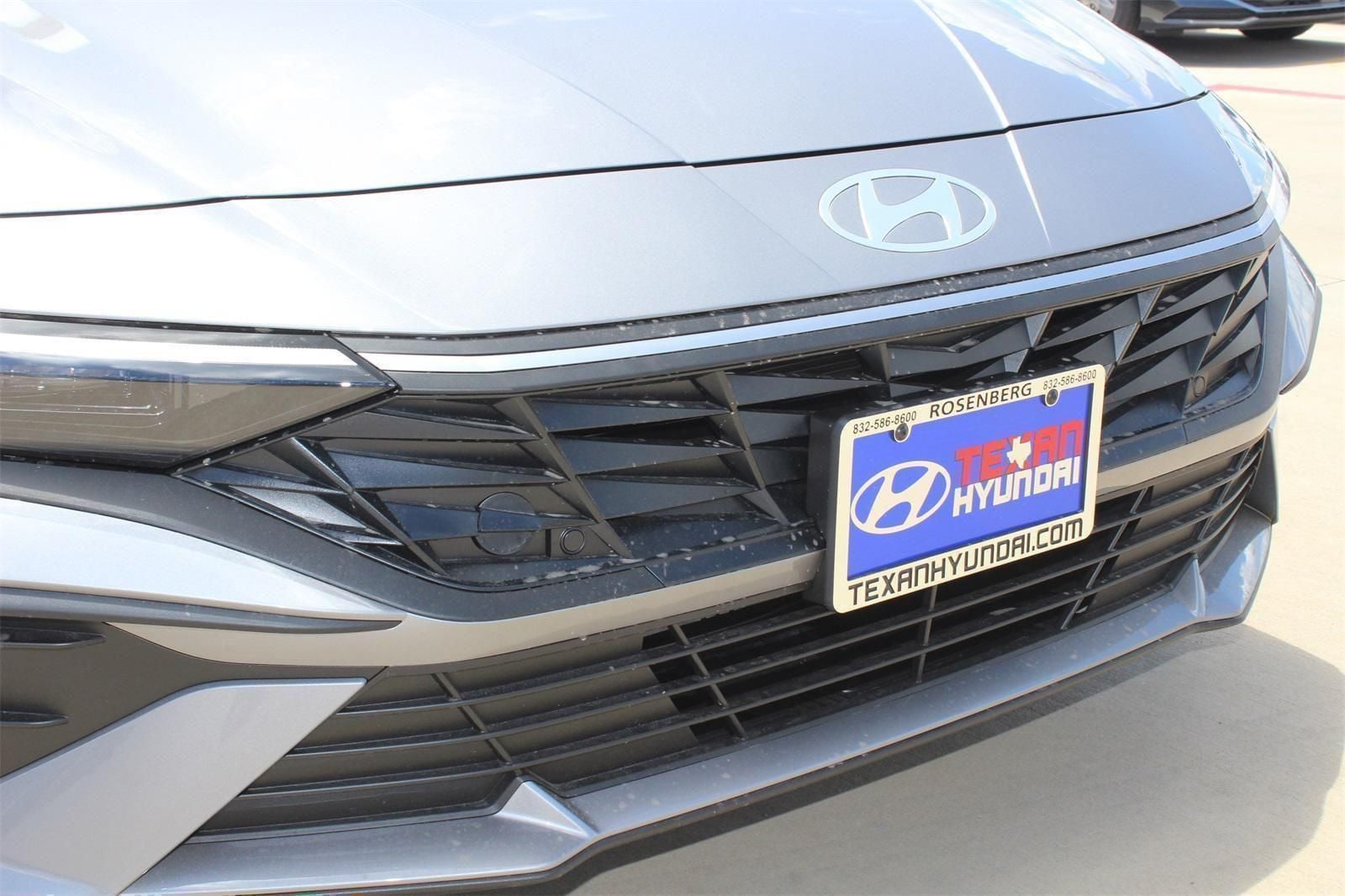 2025 Hyundai Elantra SEL - Photo 27