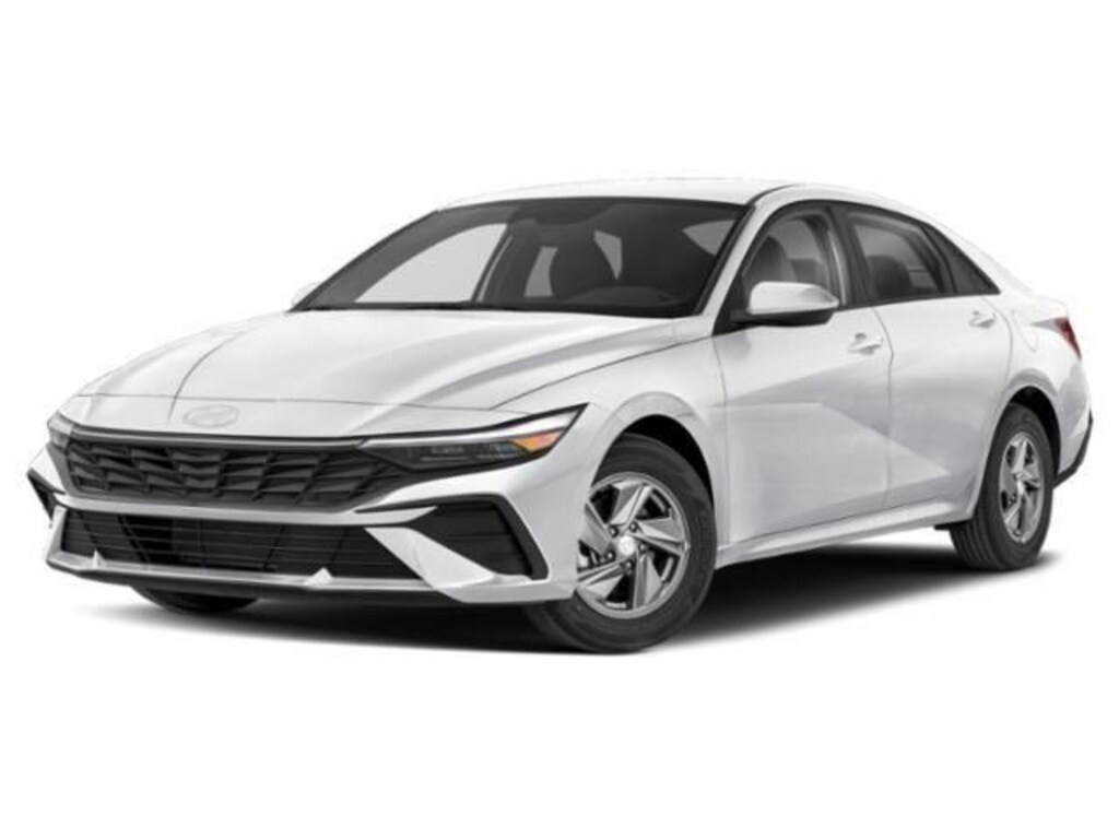 Used 2025 Hyundai Elantra SE Sedan