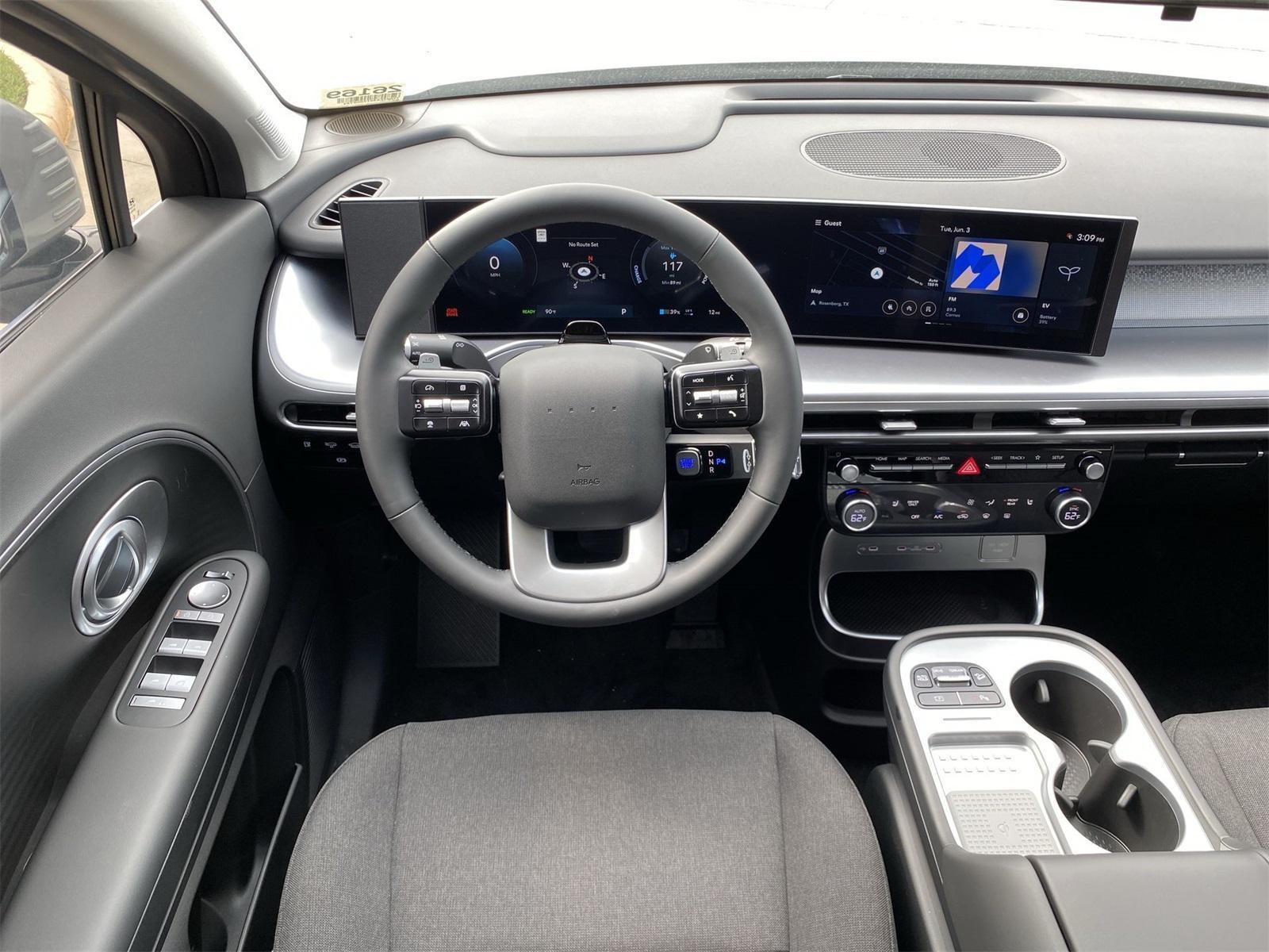 2026 Hyundai IONIQ 9 SE - Photo 7