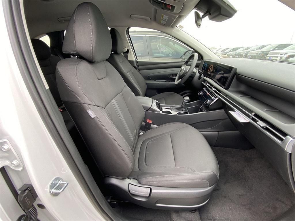 2025 Hyundai Tucson SEL - Photo 18