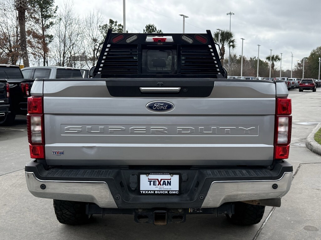 Used 2020 Ford F-350 LARIAT Truck Crew Cab