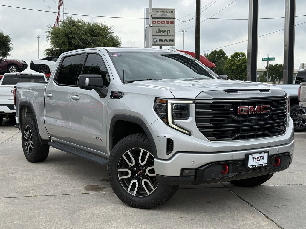 Used 2022 GMC Sierra 1500 AT4 Truck Crew Cab