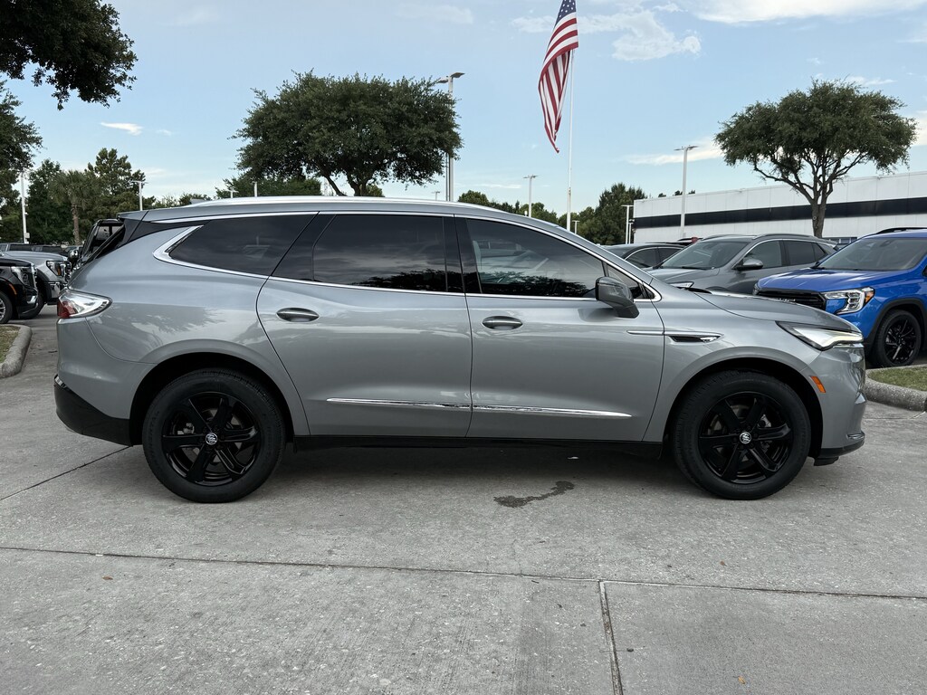 Used 2024 Buick Enclave Essence SUV