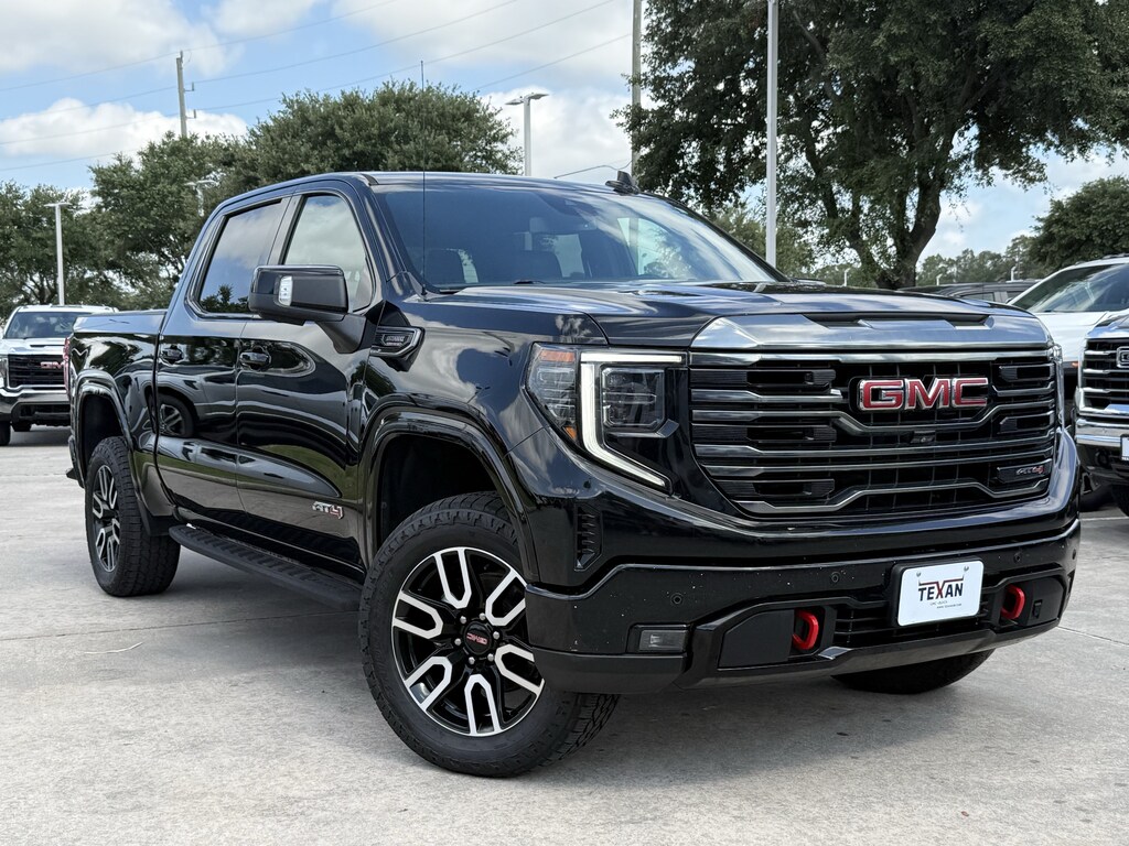 Used 2022 GMC Sierra 1500 AT4 Truck Crew Cab