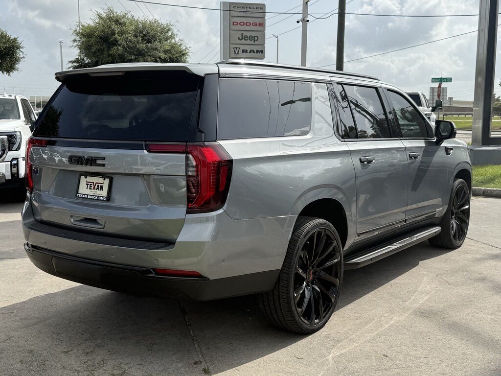 Used 2026 GMC Yukon XL Elevation SUV