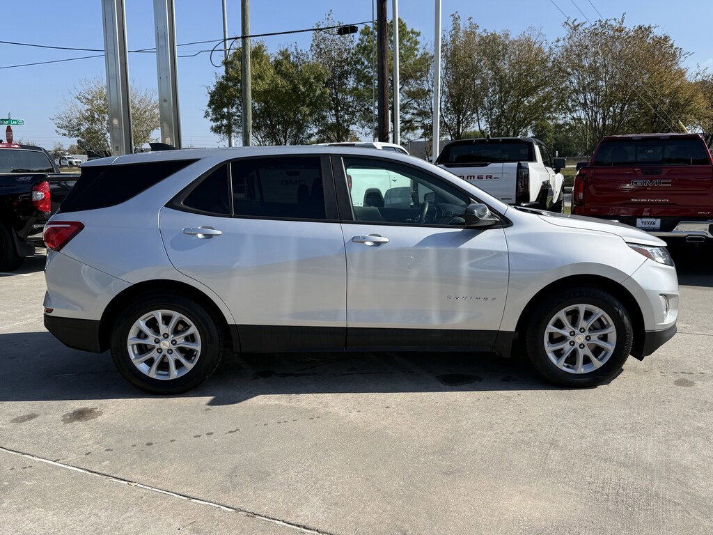 Used 2020 Chevrolet Equinox LS SUV