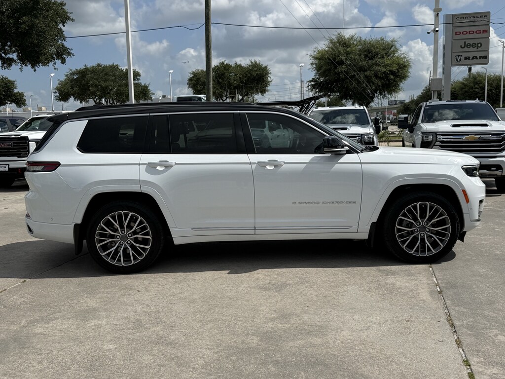 Used 2025 Jeep Grand Cherokee L Summit Reserve SUV