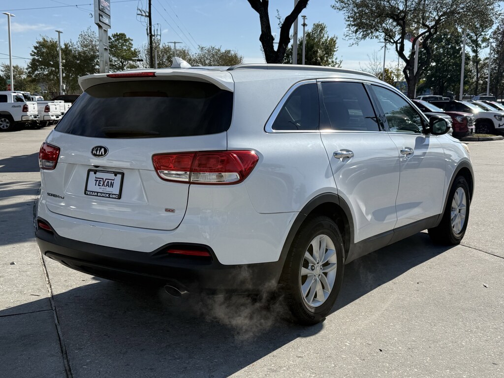 Used 2016 Kia Sorento LX SUV