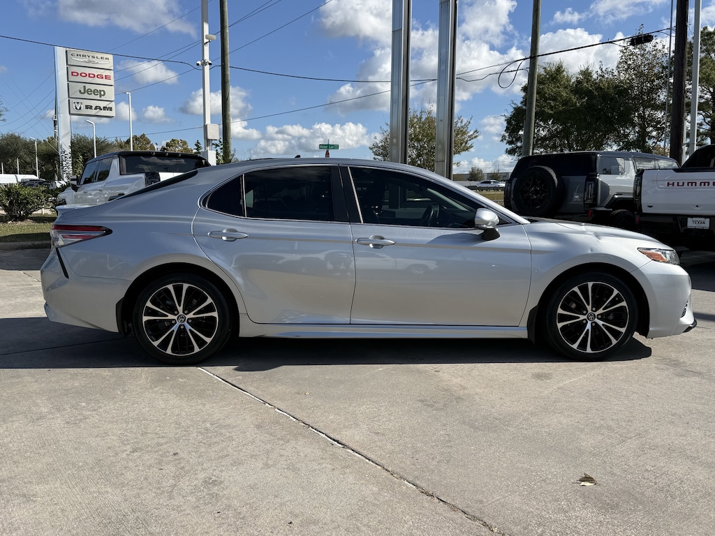 Used 2018 Toyota Camry Sedan